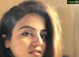 Wamiqa Gabbi Instagram - Voh pyaar hi kya jismein dard na ho.
