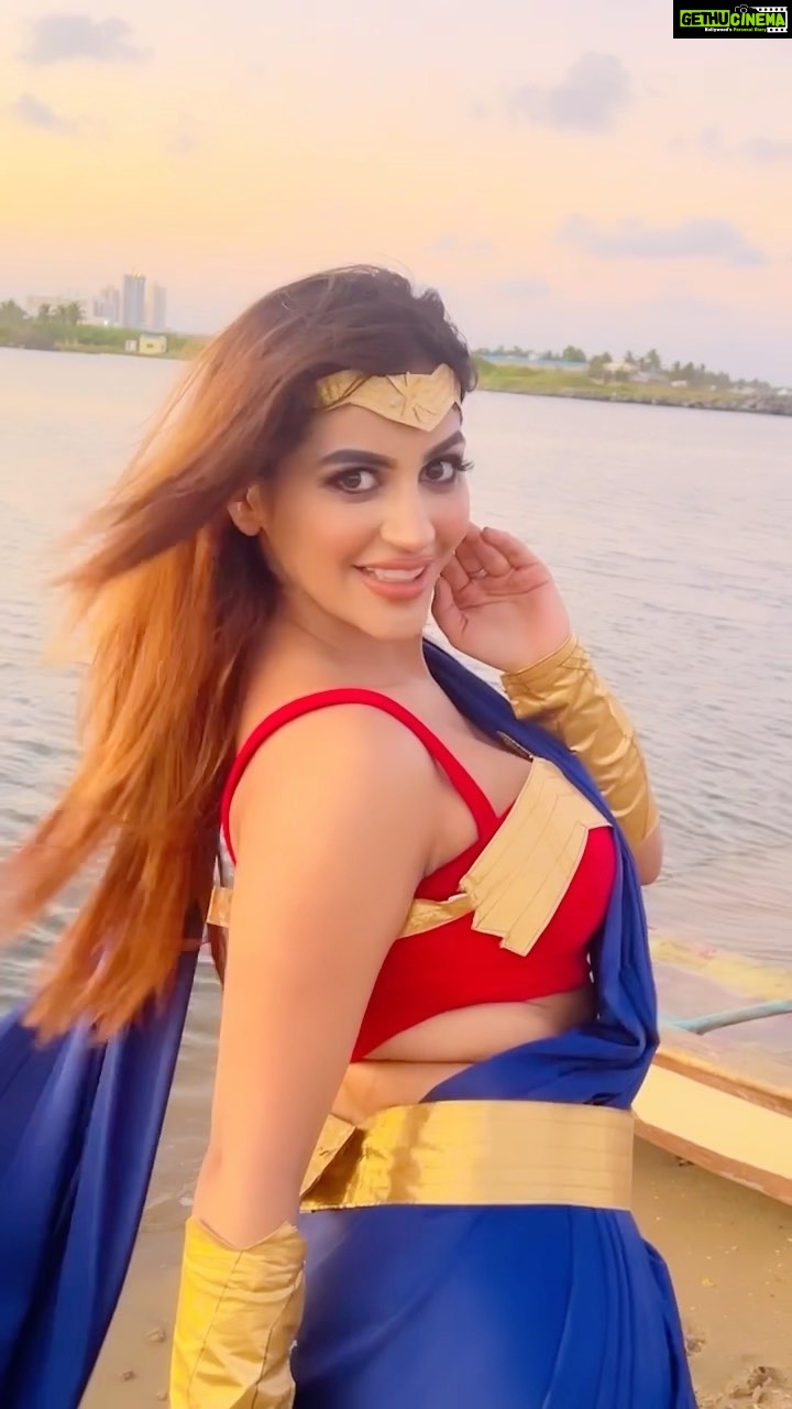 Yaashika Aanand Instagram - #chakachak in Indian #wonderwoman style 😝 ⚔️ 👑 Ps - I’m glad to be able to come this Long post my surgeries . #hope 🧿 Mua @b3bridalstudio . .#justrecreation #nohardfeelings 😂 .#wealwaysgetstronger💪🏿 #reelsinstagram #trending #explorepage #reelitfeelit #dance