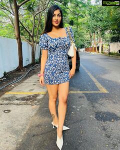 Yaashika Aanand Instagram - Choose your fav picture 😉 #swipeleft 
Outfit @starin.in 😍
. PC @peeeseee ❤️
.
.
.
.
.
.
.
.
.
.
.
.
.
#yashika #yashikaanand #kollywood #fashion #trending #kollywood #instagood #instagram #trending #explore