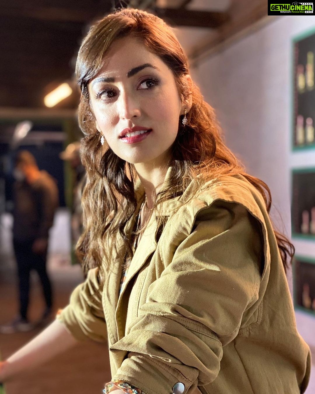 Yami Gautam - 464.2K Likes - Most Liked Instagram Photos