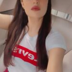 Yuvika Chaudhary Instagram - Love you all #live #love #yuvikachaudhary #reelsinstagram #reelitfeelit #india #canada #uae #newmusic #newyork #countrylife #instagood #instamuisc #in