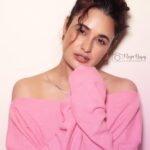 Yuvika Chaudhary Instagram - To be creative means to be in love with life #yuvikachaudhary. @riyabajaj_photography @stylebysugandhasood