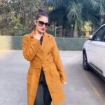 Yuvika Chaudhary Instagram - #"In the end, it's not the years in your life that count. #2020 #yuvikachaudhary #elysiansoul #feeltheGRUNGE @zomoconnect FUSION.PRODUCTION.RELAXATION website- wwwzomofashion.com