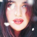 Yuvika Chaudhary Instagram - #YuvikaChaudhary #instapic #instamood #instagram #instalife #instalove #instagood #insta #cute #song #feel #@riyabajaj_photography