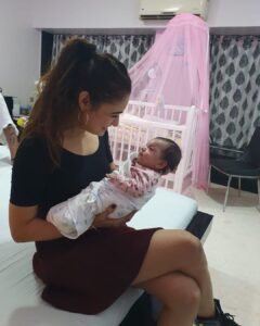 Yuvika Chaudhary Instagram - With little Tara #masi #tara #beautyful #doll @tarajaybhanushali @mahhivij @ijaybhanushali