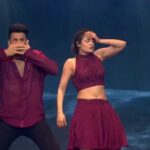 Yuvika Chaudhary Instagram – Our last semi final performance of nach ……. picture abhi baki hai mere dost 🤣🤣🤣🥰🥰🥰🥰 but wt a beautiful journey with u all big thank u  n lots of love it was not possible with u guys @omkarshinde1 @itz_bharat07 @samiksha_2121_ @komalsurve23 @hitesh_8290 @vipulkhatri1  will miss u guys