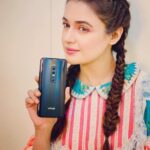 Yuvika Chaudhary Instagram - In the hustle and bustle of life, all you need is a break. I’m going on a vacation with my loved one and the all new #vivoV17Pro. On a spree to capture #ClearAsReal memories with its Dual Pop-Up Selfie Camera. Available in stores from tomorrow! To pre-book or to know more about the product, check the link in @vivo_india's bio