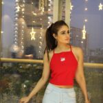 Yuvika Chaudhary Instagram – #happy #likeforlikes #fashion #cute #beauty #life