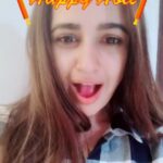 Yuvika Chaudhary Instagram - Happy holi everyone ❤️❤️❤️❤️❤️❤️ @ #happyholi http://m.helo-app.com/s/rmcmsFQ