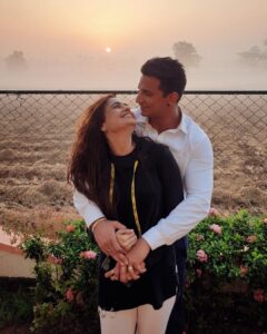 Yuvika Chaudhary Instagram - If I did anything right in my life. it was when I gave my h❤️art to u @princenarula. Clicked by @rjdeigg