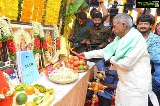 Aadhi Pinisetty Instagram - Thanking each one of you who made it for our pooja today & showered our team with your love & blessings 🙏 Here's to another great start 😊 Making another dream a reality #Clap
