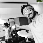 Aadhi Pinisetty Instagram - Gn :)