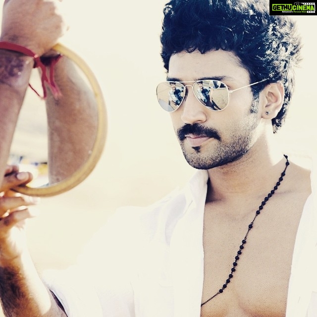 Aadhi Pinisetty Instagram - #life is a #Reflection f our #Choice!! Yawnnnnnnnnn ;)))