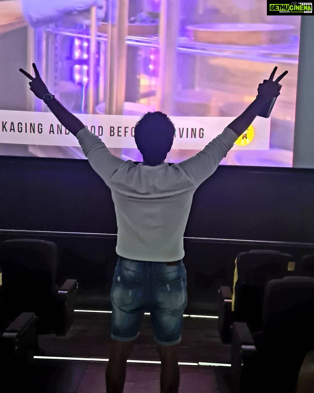 Aadhi Pinisetty Instagram - Theater is never going away. If that was a case why are there still restaurants? We still have kitchens in our home 🤩 #Master #vaathicoming #popcorn #OTT Escape