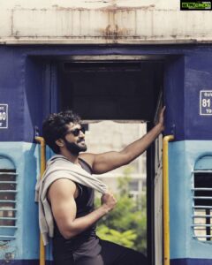 Aadhi Pinisetty Instagram - Be patient & trust in your Journey!!

#shootingspot #Clap #journey #patiencequotes #chennai