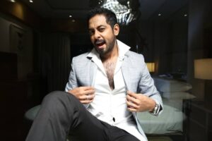 Aari Instagram - உழைப்பாளர் தினத்தில் பிறந்து, உழைப்பால் உயர்ந்த தலைக்கு பிறந்தநாள் வாழ்த்துக்கள்.