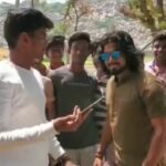 Aari Instagram - My fanboy moment with my #CELEBRITIES who showered me with their votes and LOVE....❤❤❤ #Bhagavan shooting spot #gingee