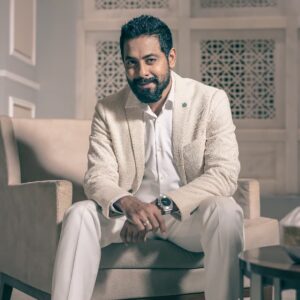 Aari Instagram - Dress Hot Stay Cool... Artist Aari ARUJUNAN, Director and Creative Director: Guru.N.Narayan (@aadhinarayan ), photography: (@ganeshchandhrra) costume Designer: (@zol_studio ) Stylist: (@rafiullah78 @subikanifabint ) Designs and Art Director: Guru, Agency: @shortfundly , location: Taj Connemera. Photoshoot : posted by admin Taj Connemara