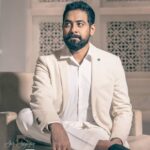 Aari Instagram - Dress Hot Stay Cool... Artist Aari ARUJUNAN, Director and Creative Director: Guru.N.Narayan (@aadhinarayan ), photography: (@ganeshchandhrra) costume Designer: (@zol_studio ) Stylist: (@rafiullah78 @subikanifabint ) Designs and Art Director: Guru, Agency: @shortfundly , location: Taj Connemera. Photoshoot : posted by admin Taj Connemara
