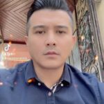 Aaron Aziz Instagram - Kenapa angguk sekali je? @officialaksomalaysia @vapeempiremalaysia #GongXiFaCai #aksogt3500puffdisposablevape #aksoGT #aksogtstrawberrycheesecake