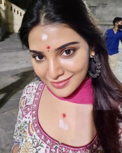 Aathmika Instagram - Sending only good vibes 💫💕