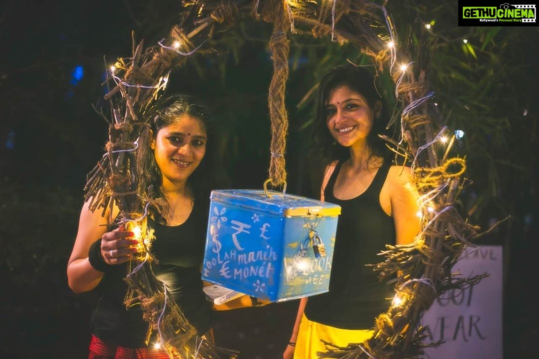 Aditi Balan Instagram - With people I adore , In a place where I only feel love and at home. Last year's Remembering Veenapani festival. Happening again this year April. See bio link to contribute. :) @adishaktitheatre Adishakti Theatre