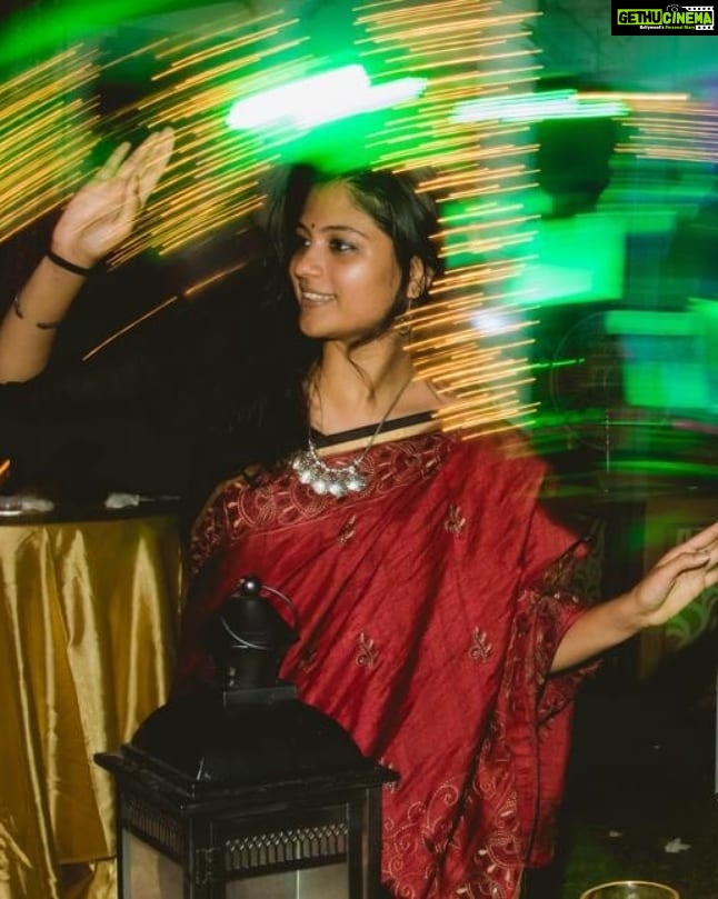 Aditi Balan Instagram - I like to sway to music that plays in the background. The kind you critique on a rosy boutique in a fancyhouse . And everybody dances to techno . While I'm on my own with Bolero I gave love a chance But I'm sick of romance I just want to dance. @dotandthesyllables ❤❤❤