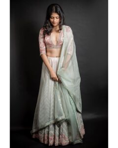 Aditi Balan Instagram - Filmfare 2019
Styled by @kavyasriraam 
Outfit - @bandananarulaofficial 
Jewellery- @rimliboutique 
Shot by @kiransaphotography 
HMU @virgo_dior_beauty_parlour_
