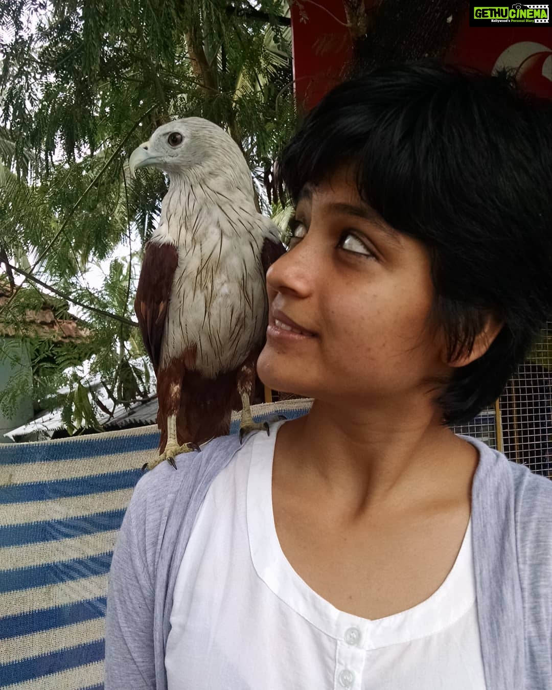 Aditi Balan Instagram - Throwback to those days when I looked like that. :p Allepey backwaters.
