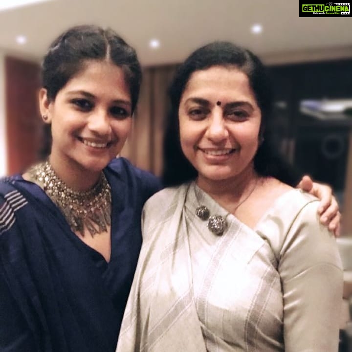 Aditi Balan Instagram - Throwback to a good evening with a very badly focused picture. Forever Young Suhasini ma'am.
