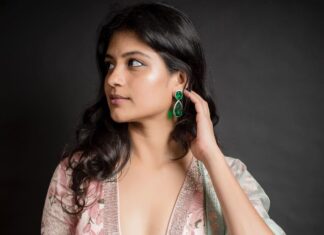 Aditi Balan Instagram - Filmfare 2019 Styled by @kavyasriraam Outfit - @bandananarulaofficial Jewellery- @rimliboutique Shot by @kiransaphotography HMU @virgo_dior_beauty_parlour_