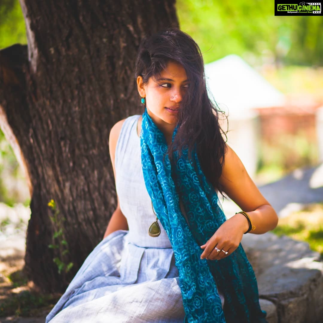 Aditi Balan Instagram - Missing the mountains. It's time to go back.. let's plan it soon. @vidhyavijay thank you again for this pic. :) :*