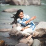 Aditi Balan Instagram – Throwback to when hills were calling. :P 
Now, hills are crying. 

@vidhyavijay we need to really meet and do a trip 😊