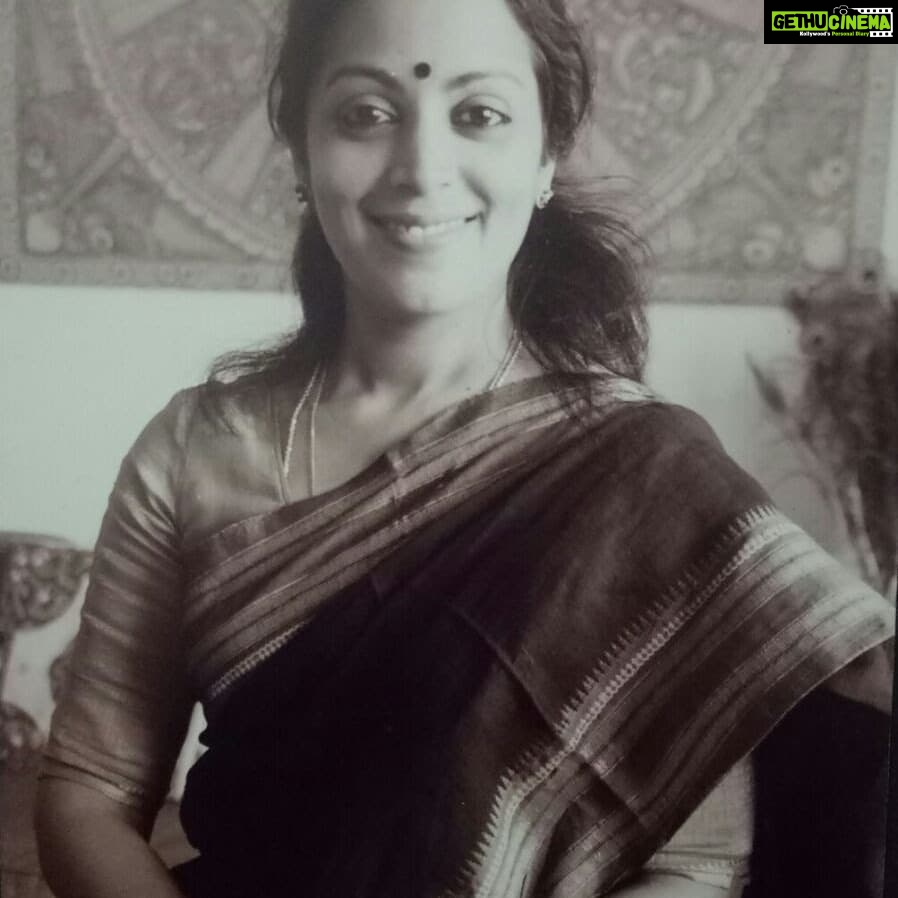 Aditi Balan Instagram - Happy birthday Sreelatha akka. I can never think of any one else as my guru apart from you and I love you so much. The amount of respect and love I have for you can never be replaced no matter what. @sreedance7 ❤️