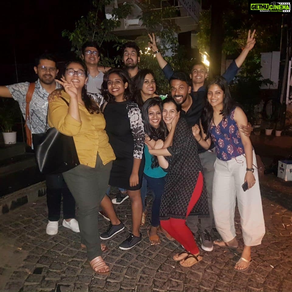 Aditi Balan Instagram - College reunion after ages. :) Lovelies.