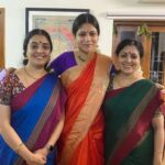 Aditi Balan Instagram – Vijayadashami ’21
Thanking my gurus for everything they’ve taught me. 
Senior batch :)
@anthara_cpa