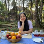 Ahana Kumar Instagram – My idea of a PERFECT Morning ♥️ #BreakfastUnderTheTrees 🐣

@windermereretreats you have my whole heart. I will keep coming back , again and again , every-time I want to dive into some beautiful old world charm filled with star-fields , bird chirps , quaint corners , amaze food , sunrises , sunsets and happiness ✨ Windermere Retreats