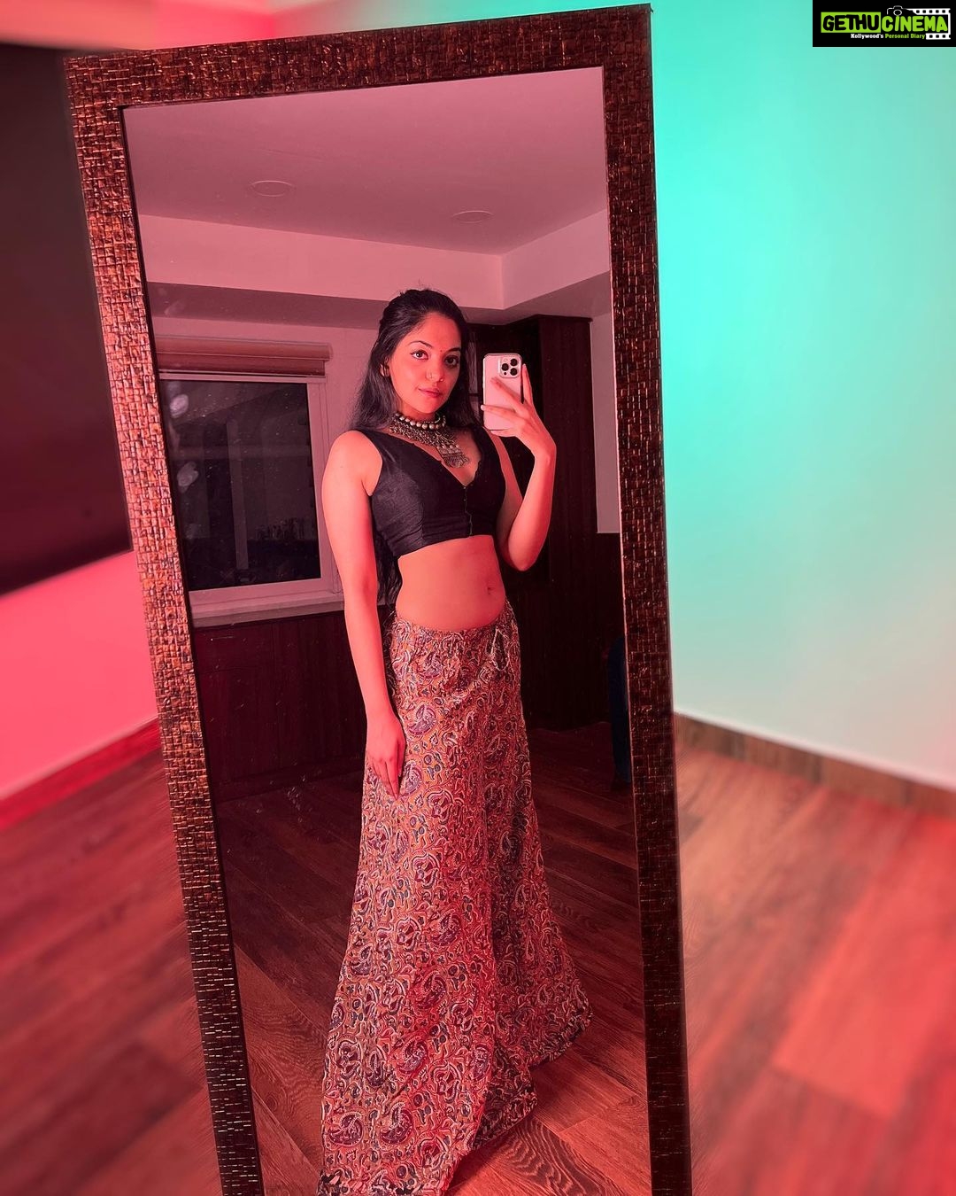 Ahana Kumar Instagram - Happy Valentine’s Day ♥️ In the process of finding love , never forget to Love Yourself. Take Care of Yourself just like how you’d take care of someone you love. And keep working on yourself and keep it at health’s best , because you and your body got to stay together from Birth until Death 🦋