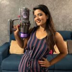 Aishwarya Rajesh Instagram – You powerful little thing Dyson V11 😍

Proud of taking up the Dyson Dust Challenge, but not proud of the Dust that it managed to collect from my house🙈

I really thought my house was “CLEAN” until now.. this was a much needed reality check, I guess you should try it too 😅

@dyson_india

#DysonDustChallenge#DysonIndia#DysonHome#DysonV11#gifted