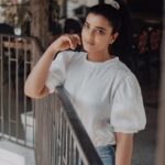 Aishwarya Rajesh Instagram – Some more lovely pics clicked @johan_sathyadas ❤️ makeup #Anand .. Hairstyle @sharmilahairstylist styling @chaitanyarao_official location @synckofficial editor @johnferri.1111