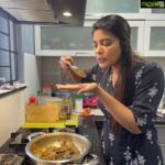 Aishwarya Rajesh Instagram - Cooking brings out my vulnerable side & always leaves me with a smile! This version of me is unfiltered, filled with emotions & lots of love. Today, while watching #MaaraOnPrime, @primevideoin I could relive all my memories. #BeMaara