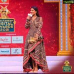 Aishwarya Rajesh Instagram - This Digital Award for 2021 by Blacksheep will always remain special! Reason? The team got my nephew to present it to me on stage,making this occasion a memorable one! Thanks for giving me fav actor 4 #kapaeranasingam .. @blacksheeptamil styled @amritha.ram outfit @ritukumarhq