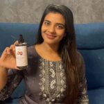 Aishwarya Rajesh Instagram – Sunday hair care with @thetribeconcepts 

I love this oil for my hair. This smells exactly like the oil my mom used on me during my childhood. I have been using the @thetribeconcepts hair oil for over an year now and i am loving the results 🤗

#thetribeconcepts #haircare #hairgrowtips #sundayhaircare #ritual