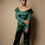 Aishwarya Rajesh Instagram - wore this vibrant green suit for @jfwdigital film awards 2020 #Bestactresscritics 4 #namaveetupillai styled @chaitanyarao_official photography @kiransa @kiransaphotography