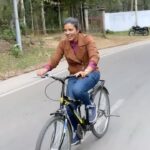 Aishwarya Rajesh Instagram – Throwback to my Cycling experience @kodaikanal_city along wid @nivedhithaa_sathish n @kathir_l 😍