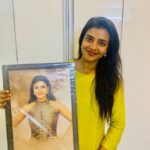 Aishwarya Rajesh Instagram – Thank u so much @colour_crafts_  for this lovely painting. 🤗🤗