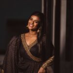 Aishwarya Rajesh Instagram – Today’s look for the #sunkudumbam awards! 
Makeup & Hair – @prakatwork 
Wearing – @archana.karthick 
Shot by – @bsfashionphotography @parvathamsuhasphotography