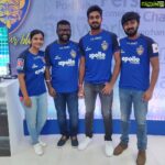 Aishwarya Rajesh Instagram - #kanaateam # @chennaiyinfc thank u @vijay_41 for joining us .. @arunraja_kamaraj #dharsan