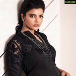 Aishwarya Rajesh Instagram - Classy shot @thestoryteller_india