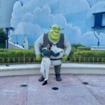 Aishwarya Rajesh Instagram - With my fav #Shrek😍😍 @motiongatedubai @celebratedubai @pickyourtrail @visit.dubai @motiongatedubai @celebratedubai @visit.dubai @pickyourtrail #worlds_coolest_winter #dubaidestinations #MyDSF #UnwrapTheWorld #LetsPyt #pickyourtrail #MyDSF #Worlds_coolest_winter #UnwrapTheWorld #LetsPYT #Pickyourtrail